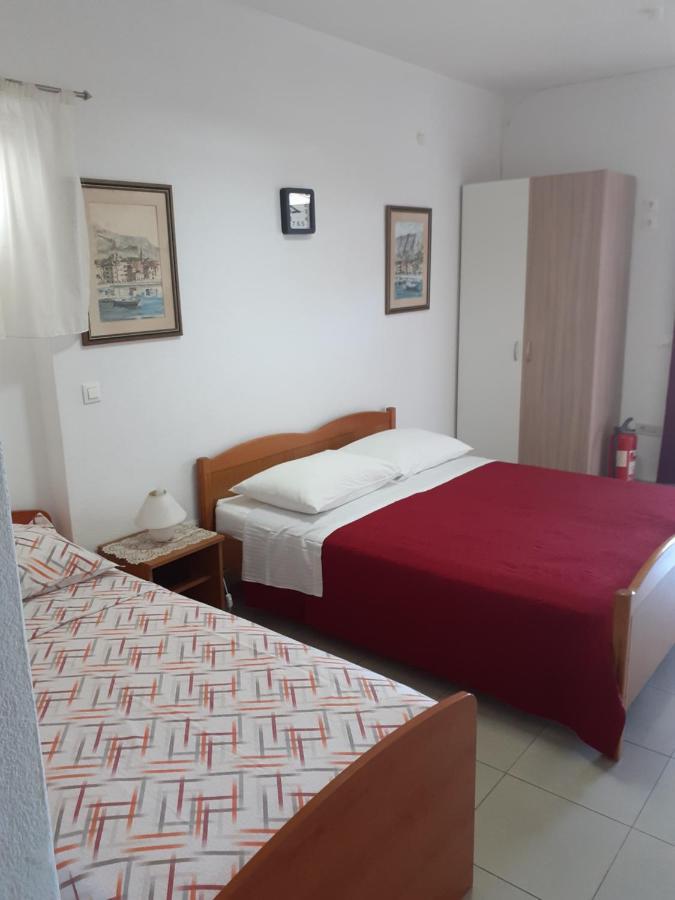 מאקרסקה Apartments Andrijasevic מראה חיצוני תמונה