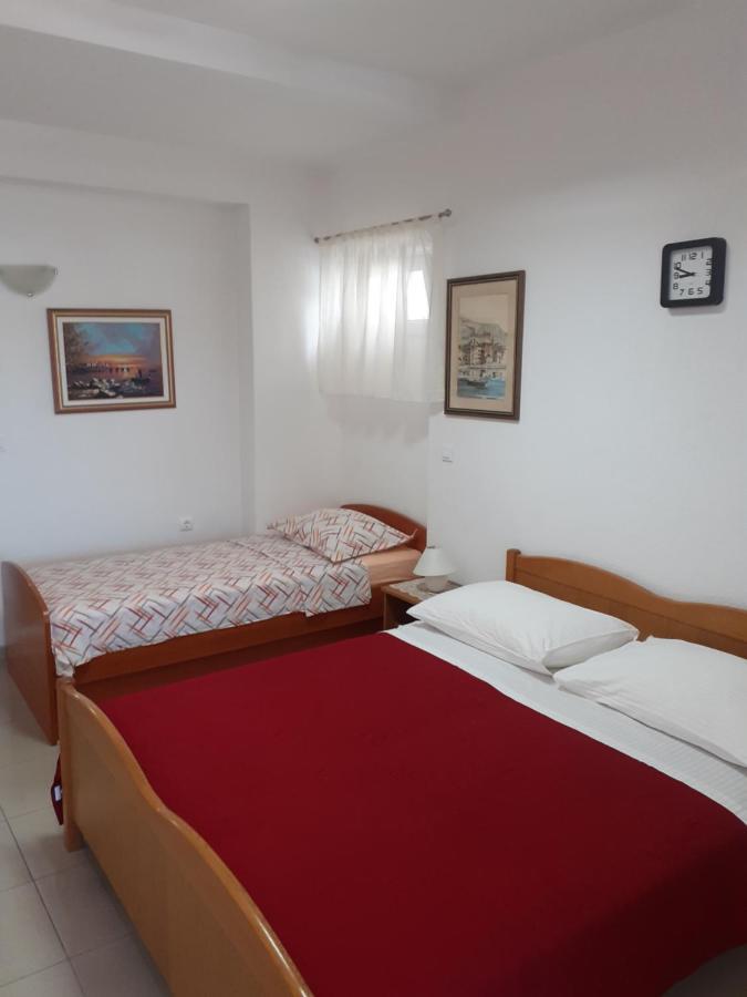 מאקרסקה Apartments Andrijasevic מראה חיצוני תמונה