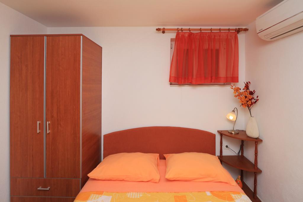 מאקרסקה Apartments Andrijasevic מראה חיצוני תמונה