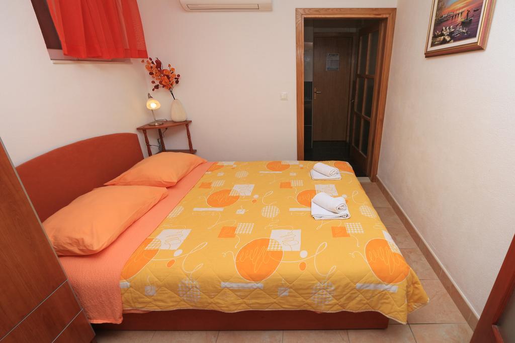 מאקרסקה Apartments Andrijasevic מראה חיצוני תמונה