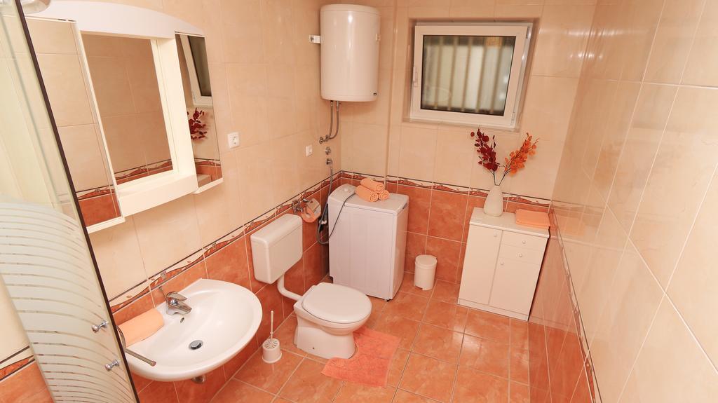 מאקרסקה Apartments Andrijasevic מראה חיצוני תמונה
