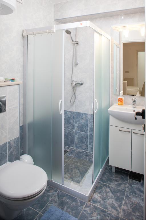 מאקרסקה Apartments Andrijasevic מראה חיצוני תמונה