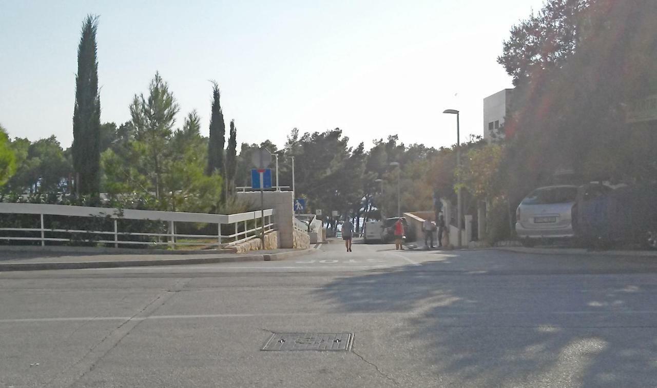 מאקרסקה Apartments Andrijasevic מראה חיצוני תמונה